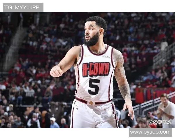 祝贺火箭队！范乔丹现身健身房开练，先从力气练起，康复可谓神速